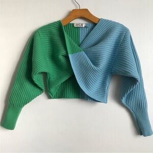 AMUR WOMENS SWEATER TWO TONE BLUE GREEN CROP PULLOVER XS